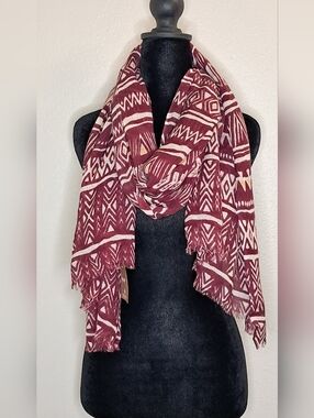 pistil Maroon and Cream Geometric Pattern Scarf